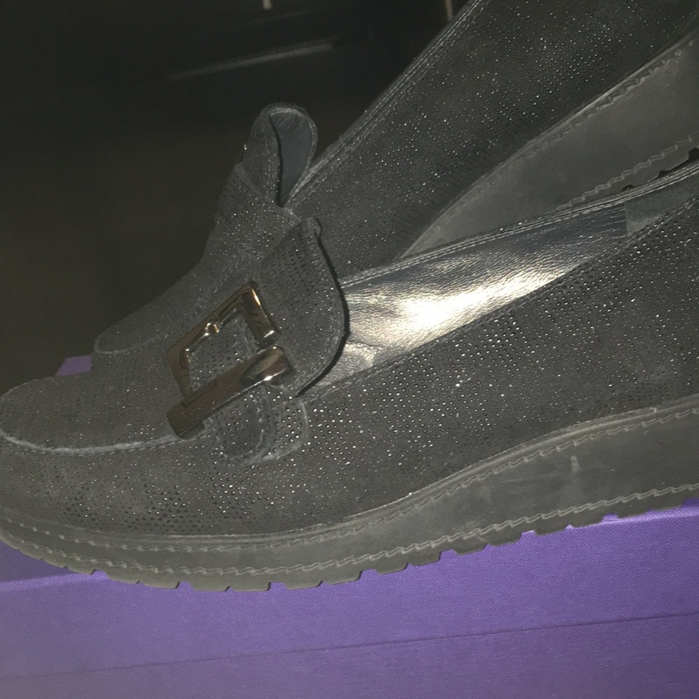 Stuart Weitzman Pablo, size 8.5, black